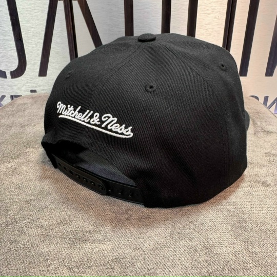 Кепка MITCHELL & NESS Team Ground 2.0 Snapback Sun Antonio Spurs Black